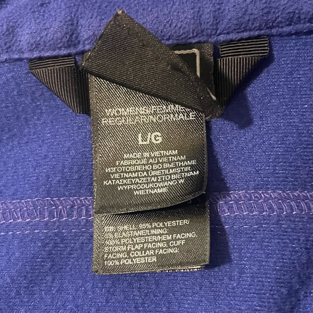 The North Face Jacket - Picture 9 of 11